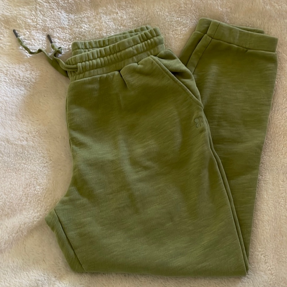 Sweaty Betty Essentials sweatpants.